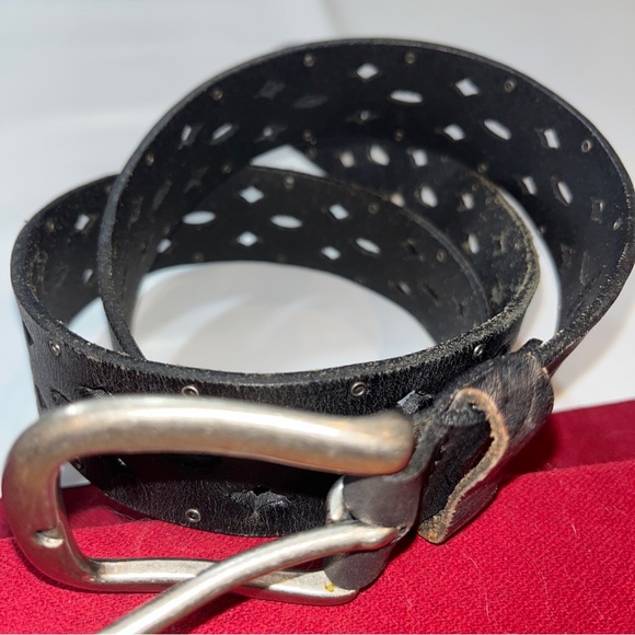 BASS Black LEATHER Cut Outs 1.5” Belt Silver SQUARE Buckle 39” Long medium boho - Picture 13 of 15